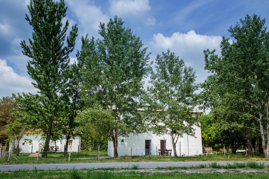 Casa Bella & Nova Hotel Palic Exterior photo